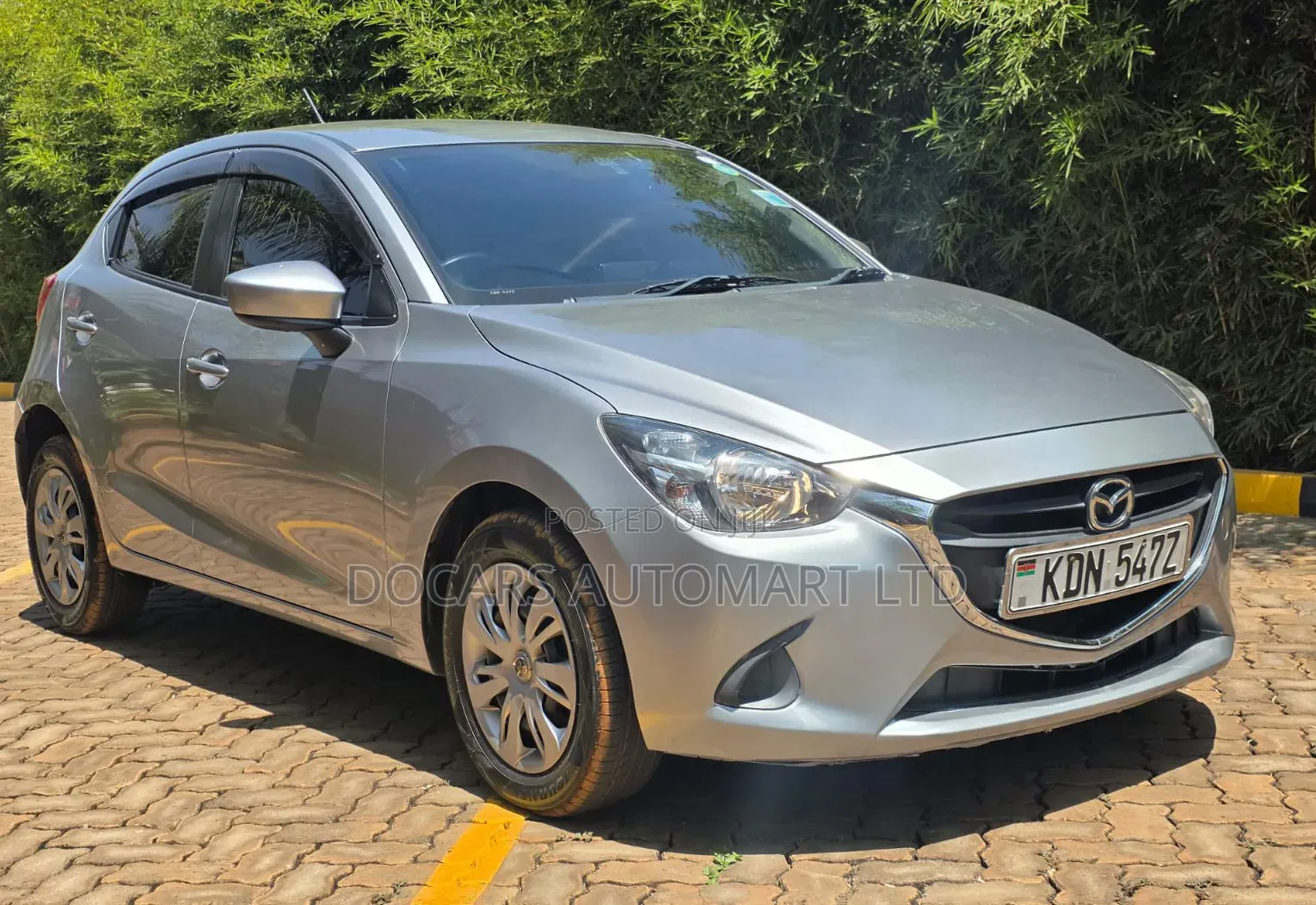 Mazda Demio 2016 Silver
