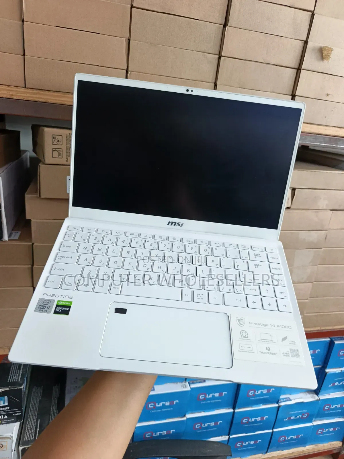 Laptop MSI 16GB Intel Core i7 SSD 512GB