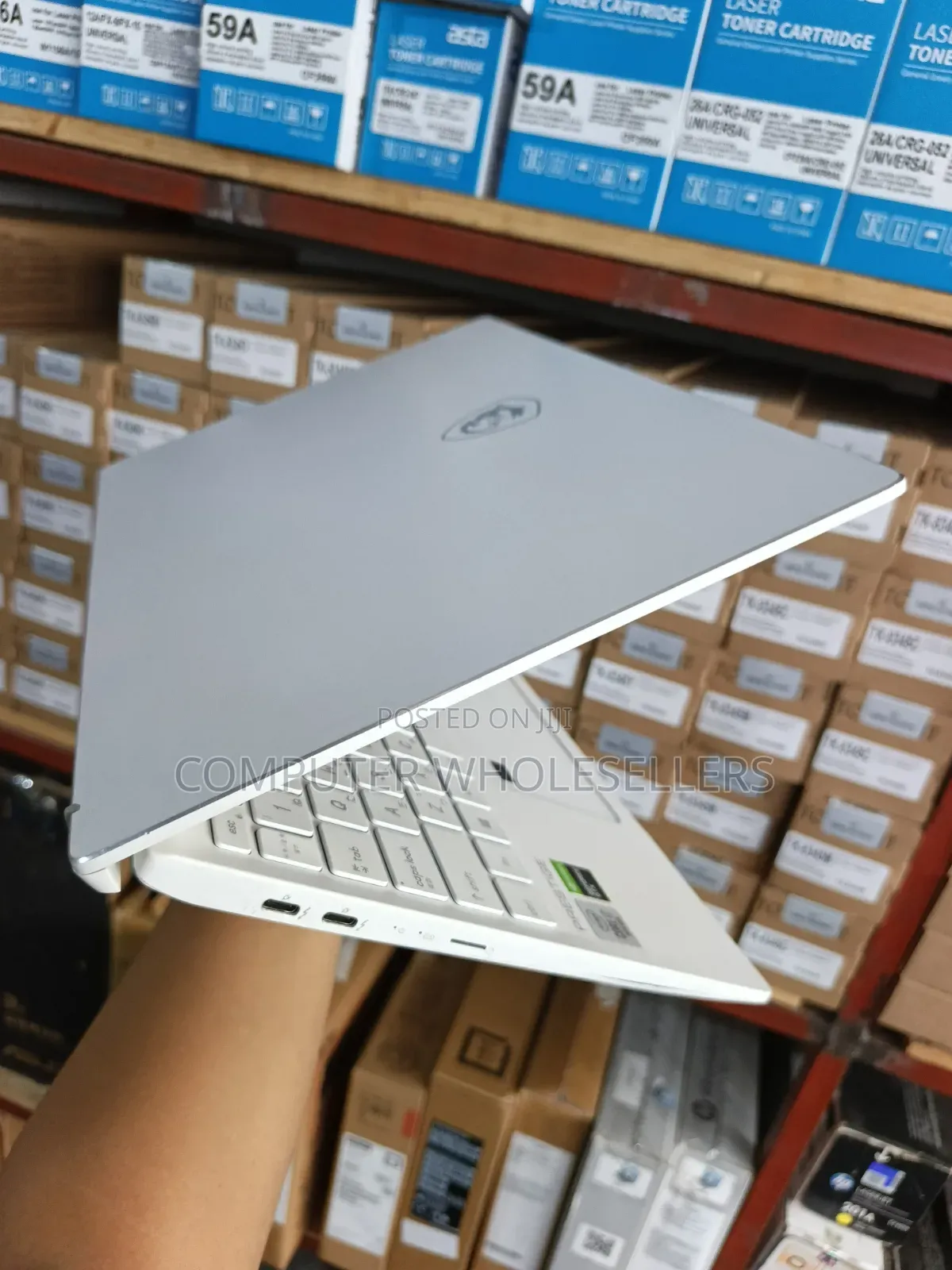 Laptop MSI 16GB Intel Core i7 SSD 512GB