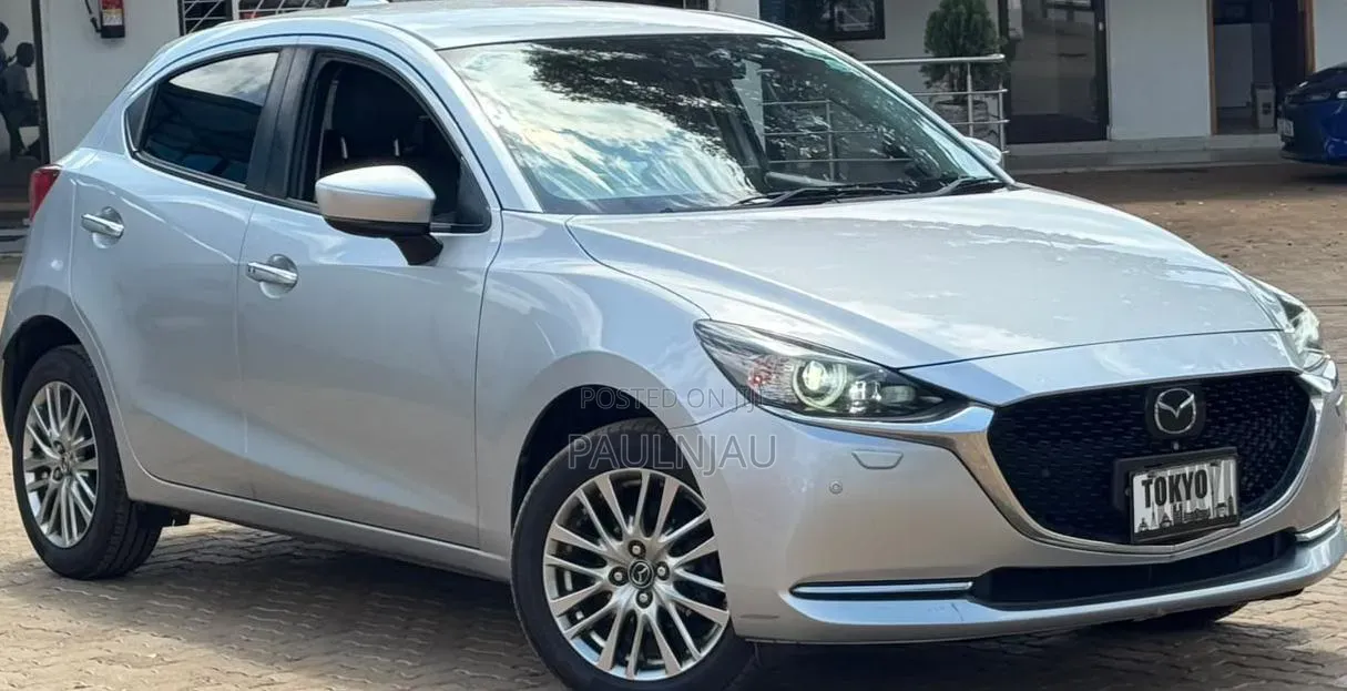 Mazda 2 2019
