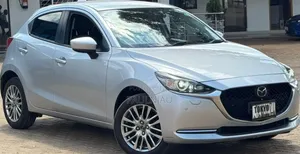 Mazda 2 2019