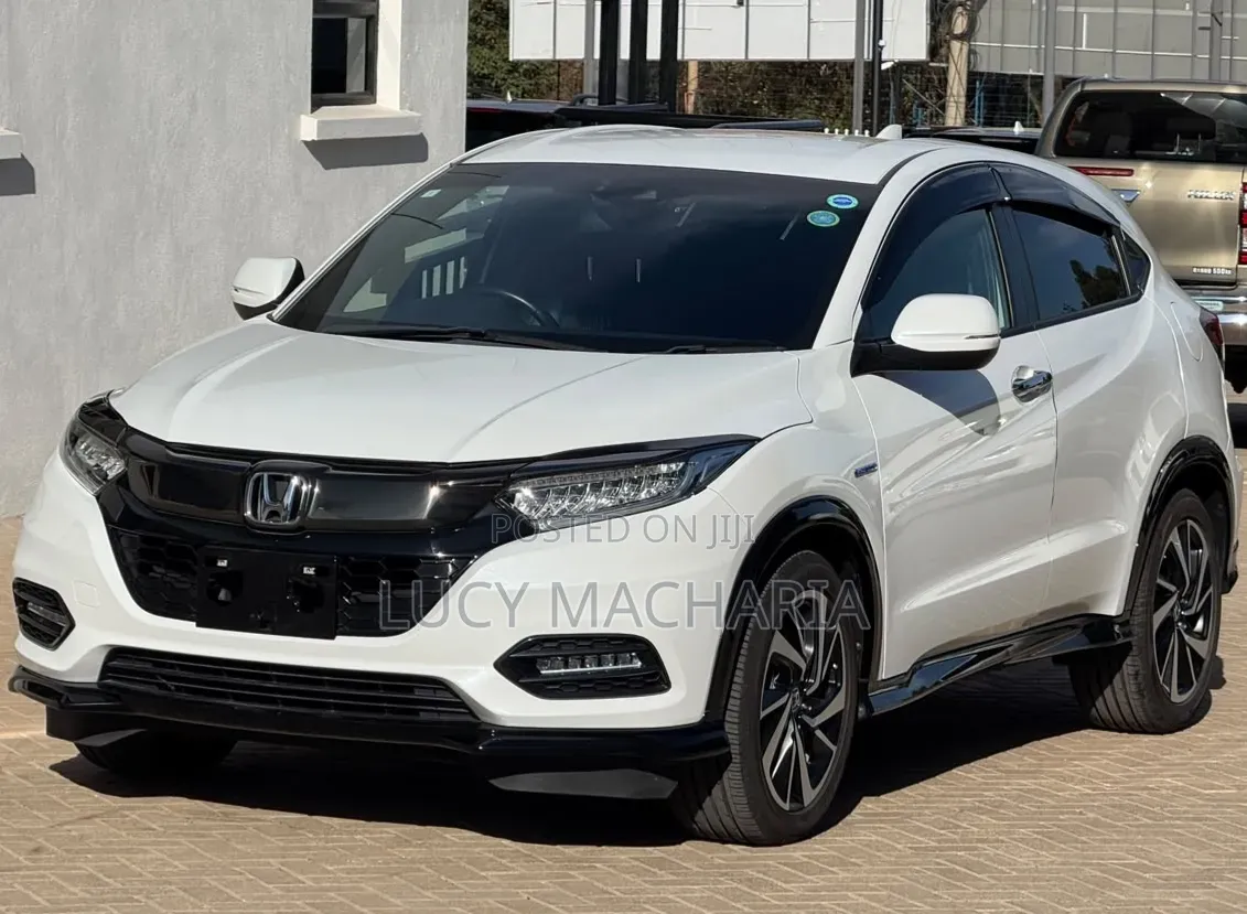 Honda Vezel 2019 White