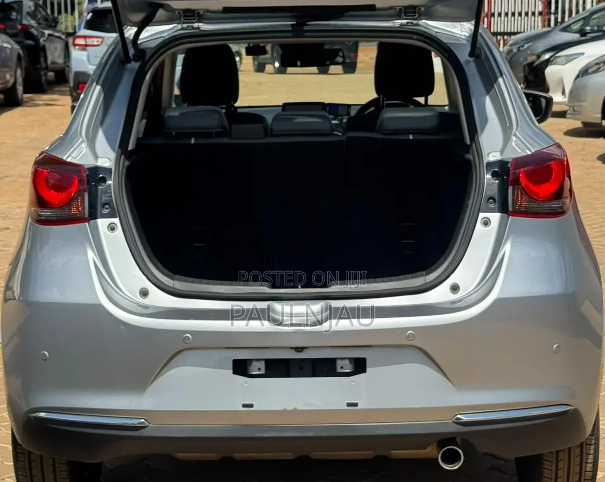 Mazda 2 2019