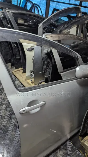 Toyota Wish 2005/2007 Front Right Door