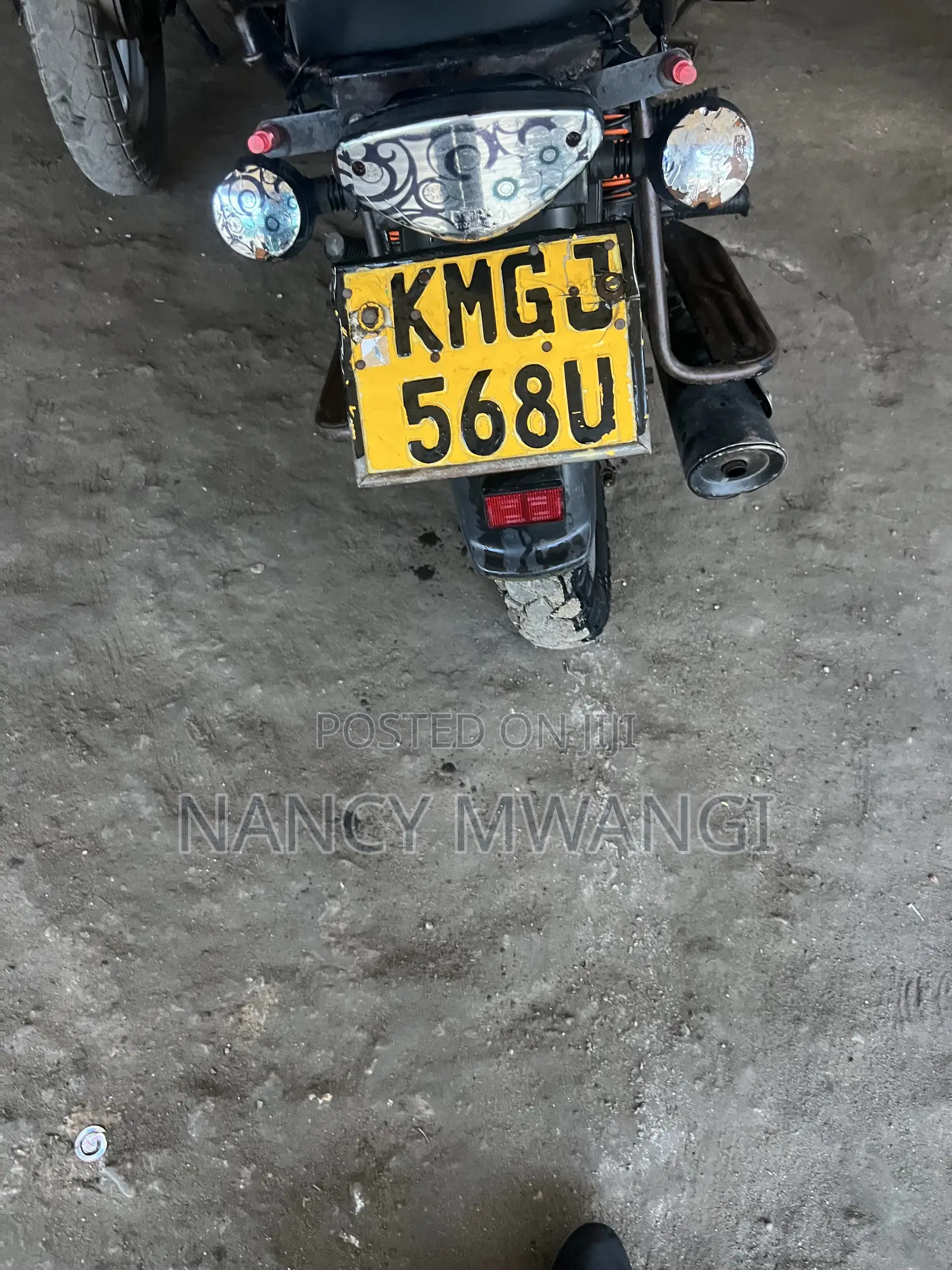 Bajaj Boxer 2024 Red