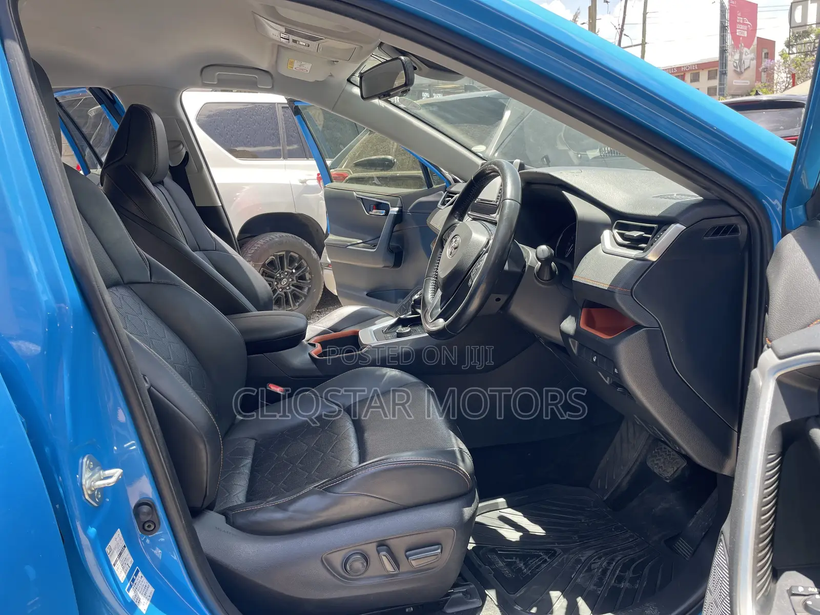 Toyota RAV4 Adventure 2019 Blue