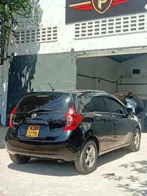 Nissan Note 2016 Black