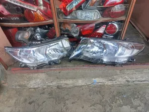 Prado Land Cruiser Headlight Non Zenon