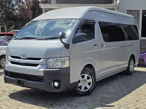 Toyota HiAce 2019 Silver