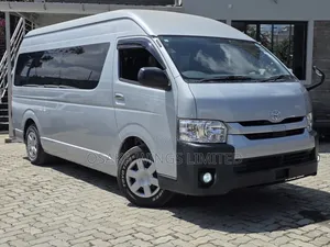 Toyota HiAce 2019 Silver