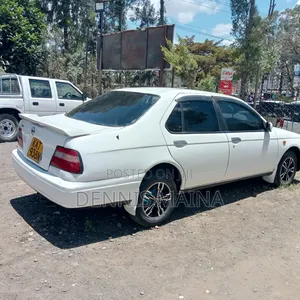 Nissan Primera 2000 White