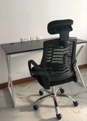 Metallic Base +Black Mesh Headrest Office Chair