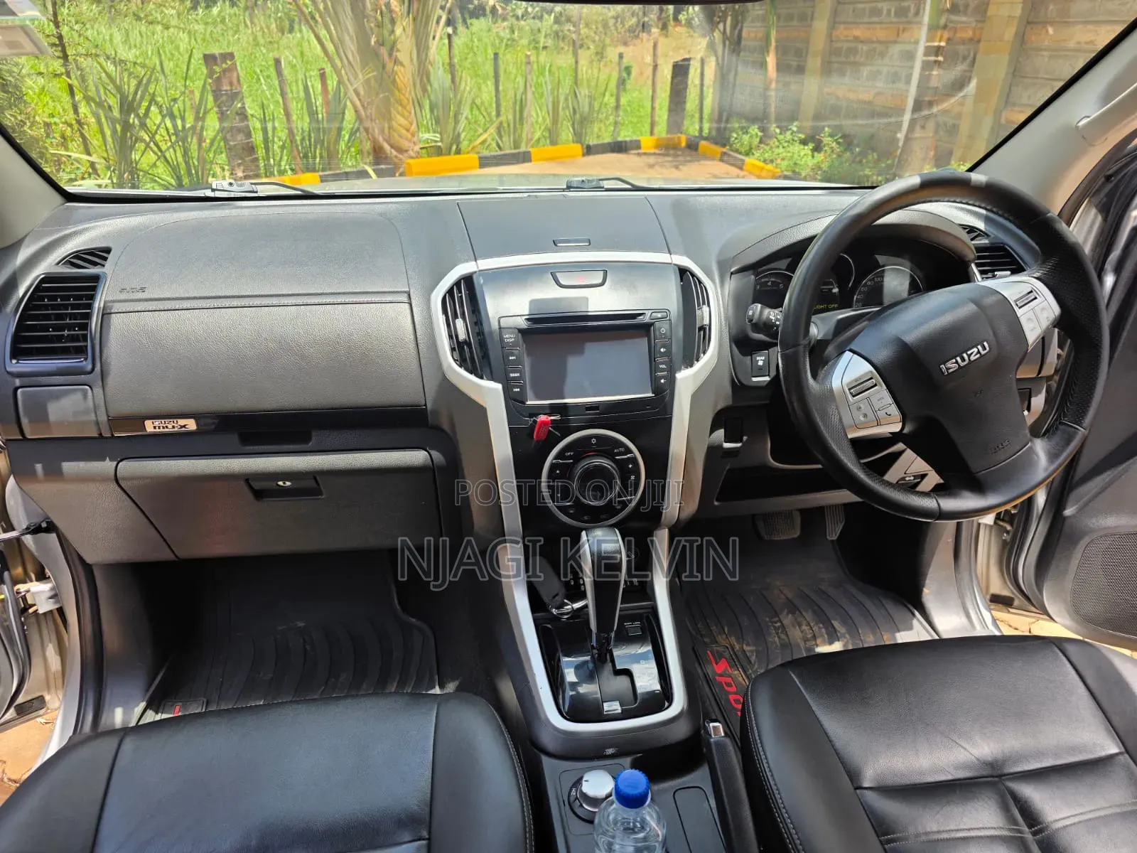 Isuzu MU-X 2021 Silver