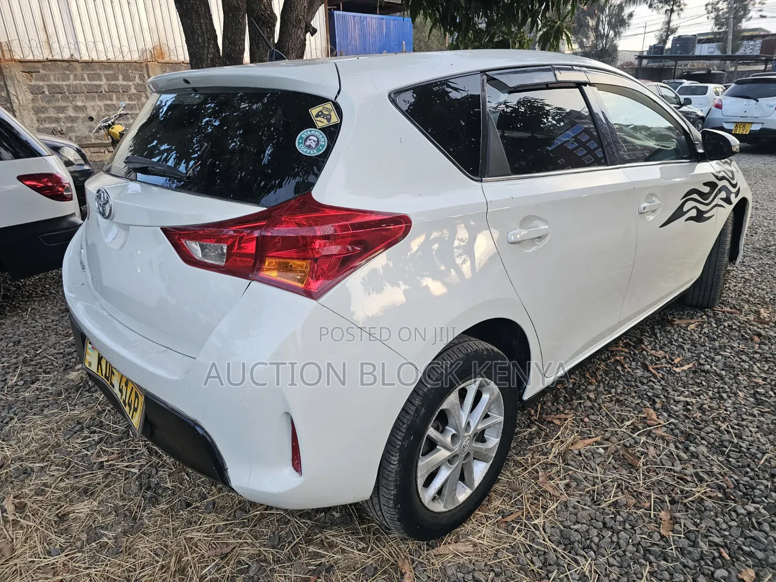 Toyota Auris 2014 White