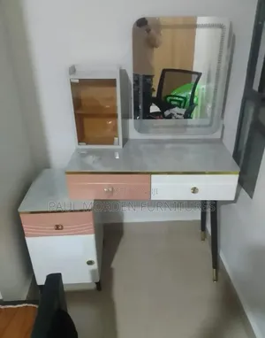 Dressing Mirror With Lights-In