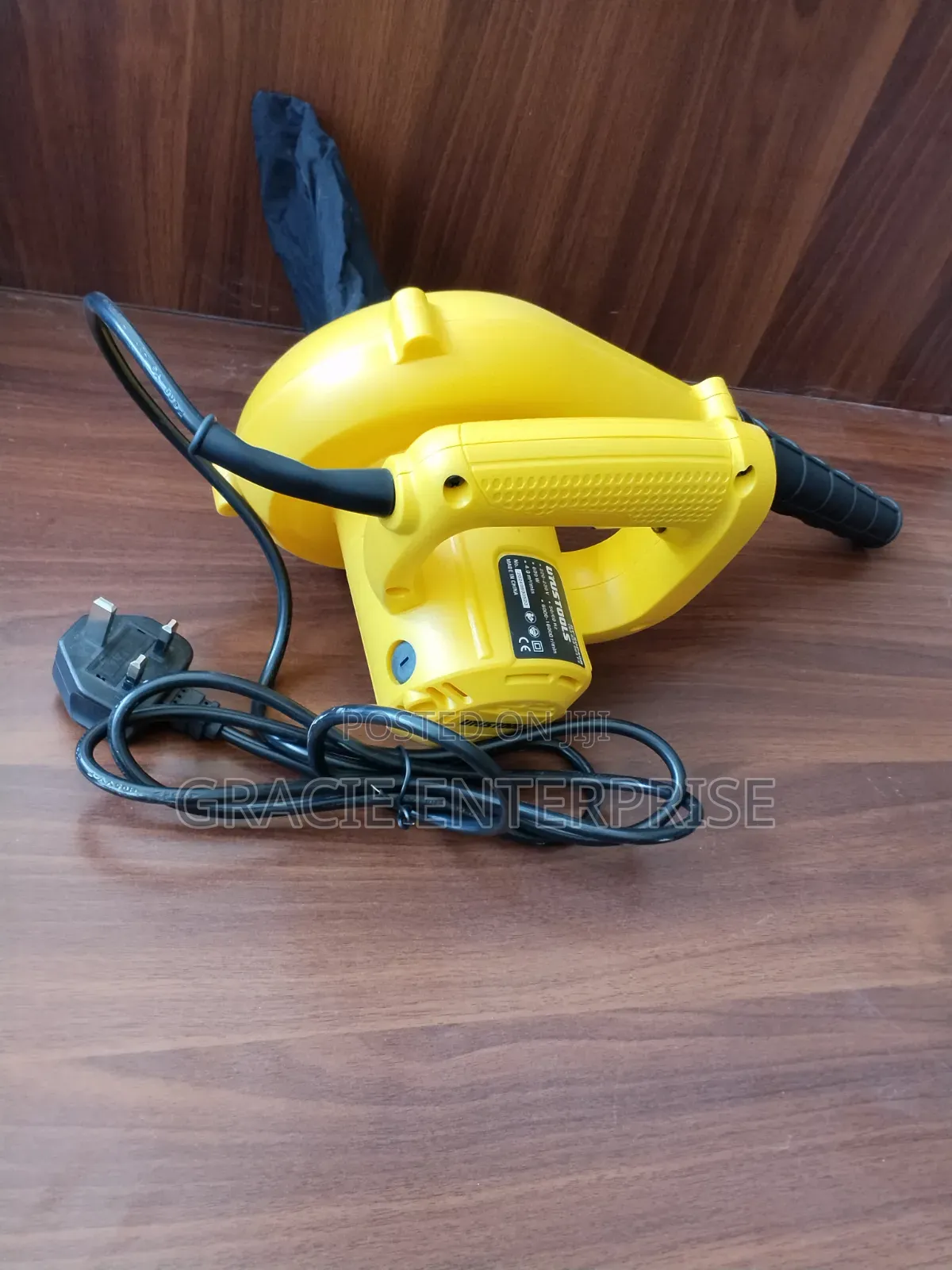 Uyustool 600W Speed Aspirator Blower
