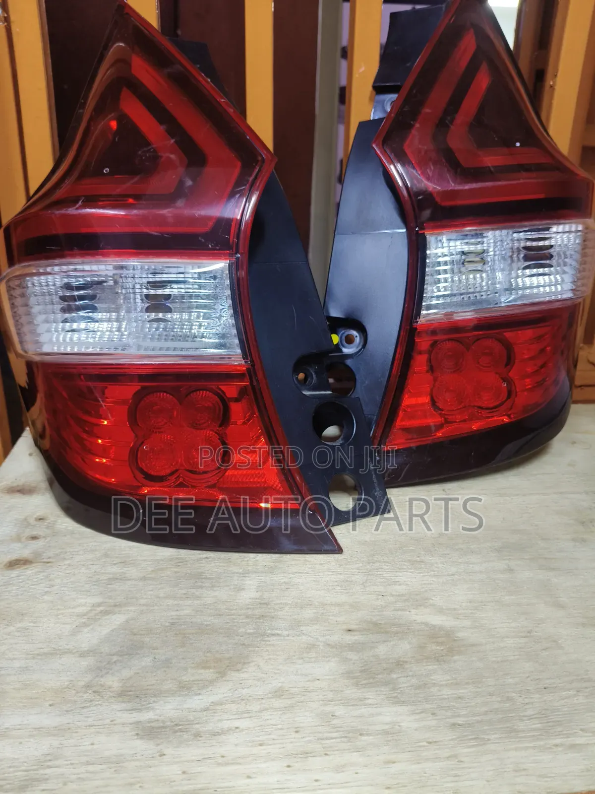 Nissan Note 2017 Backlight