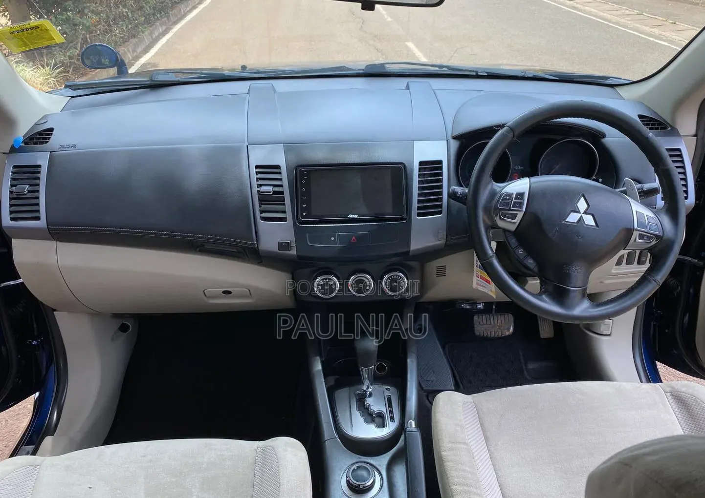 Mitsubishi Outlander 2009