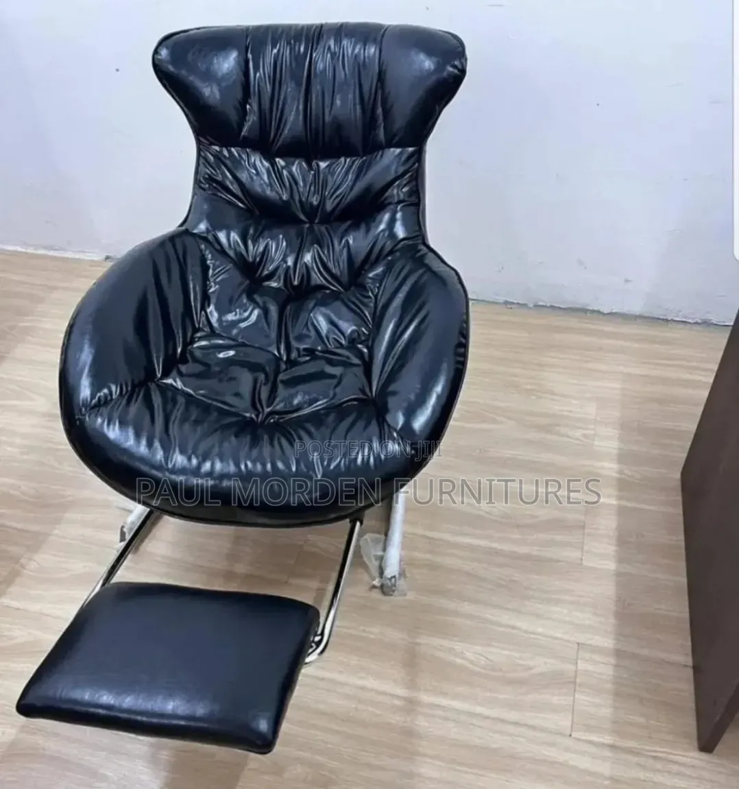 Reclining Lounge Chairs
