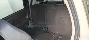 Toyota Spade 2015 Pearl