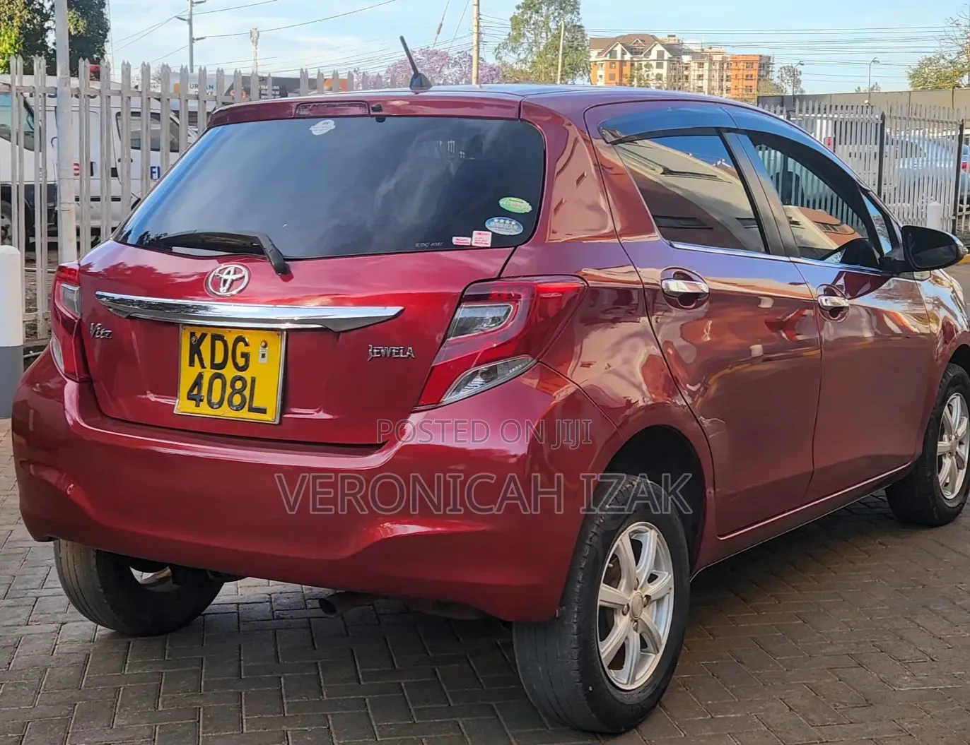 Toyota Vitz 2015 Red