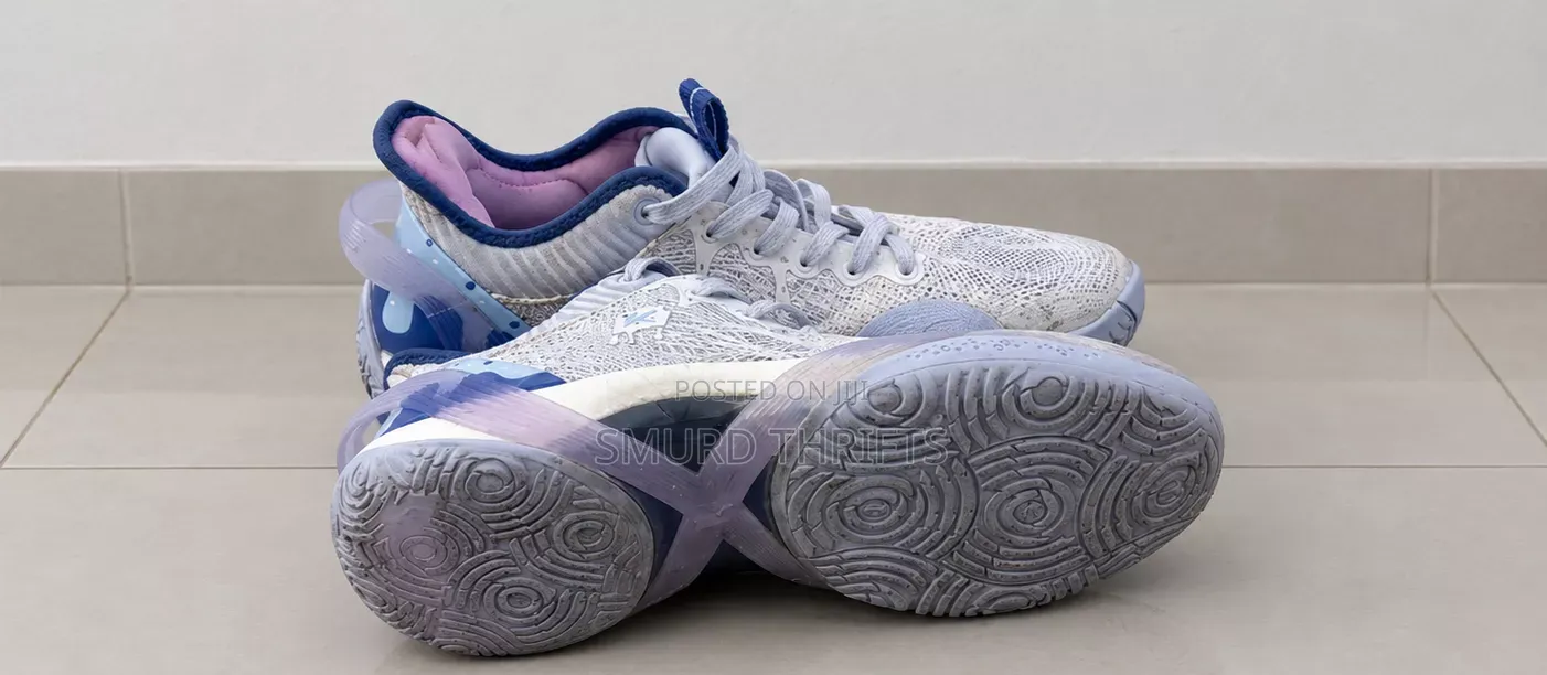 Anta KT Three Point Rain