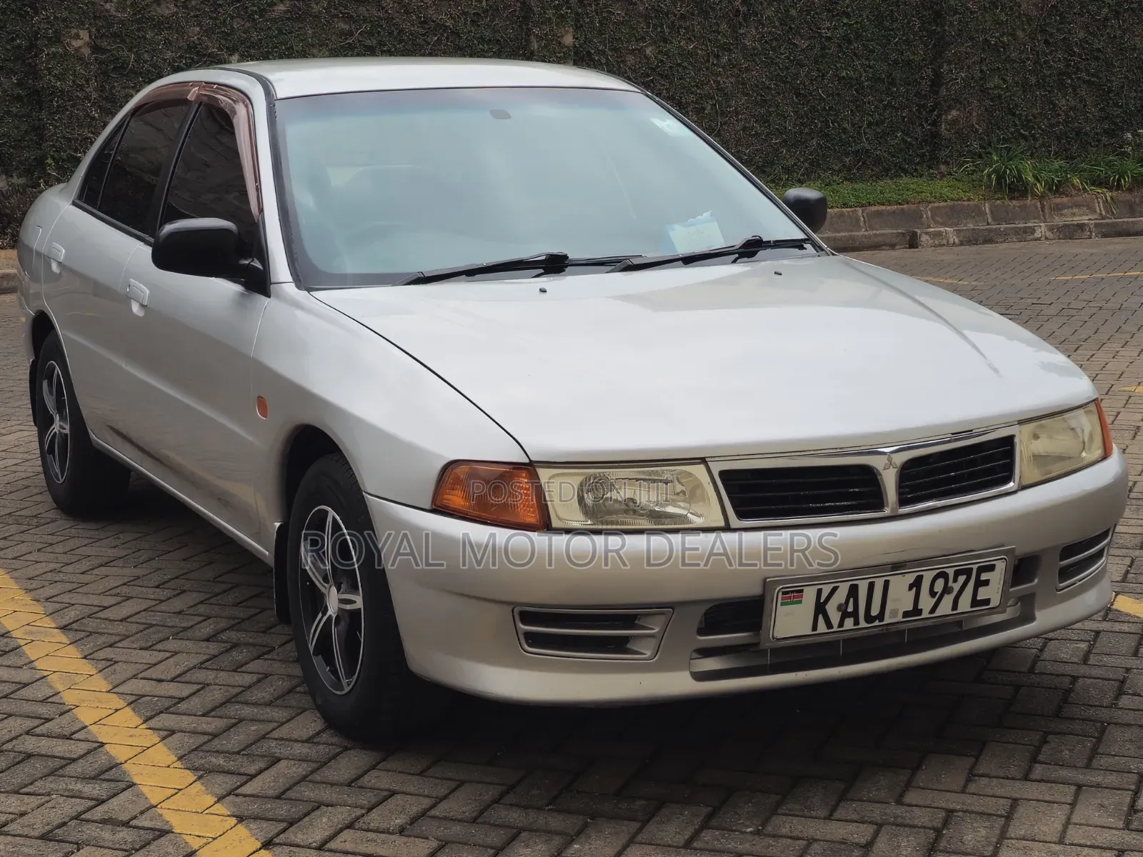 Mitsubishi Lancer 1998 Silver