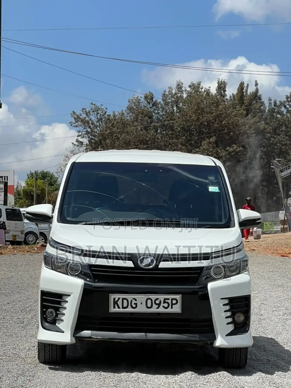 Toyota Voxy 2015 White