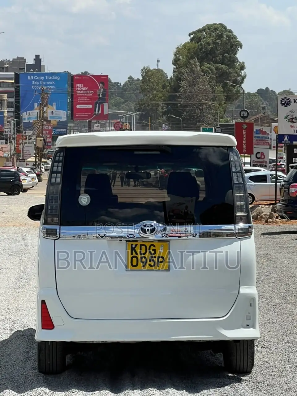 Toyota Voxy 2015 White