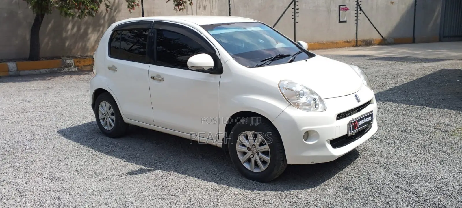 Toyota Passo 2010 White
