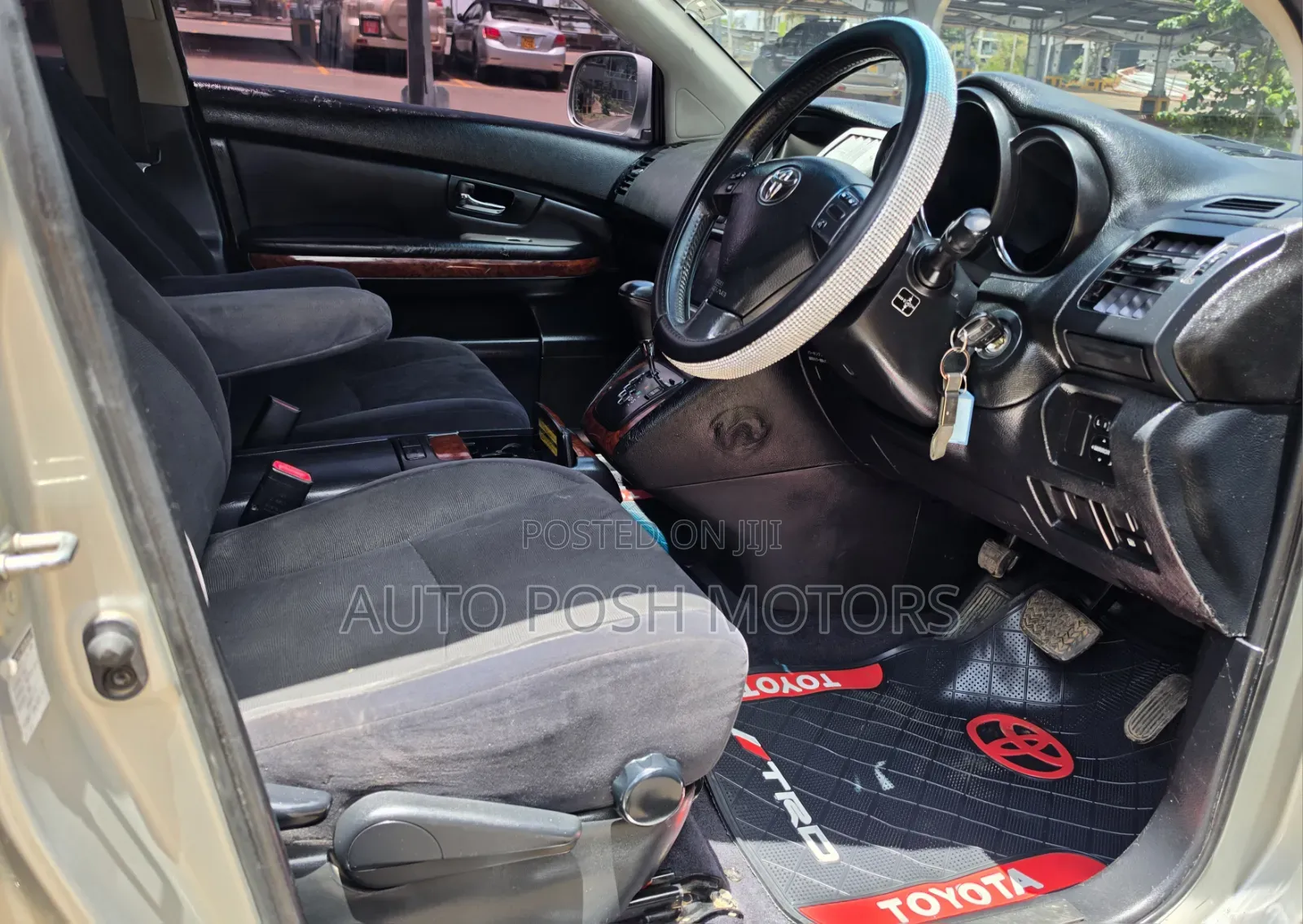 Toyota Harrier 2006 Beige