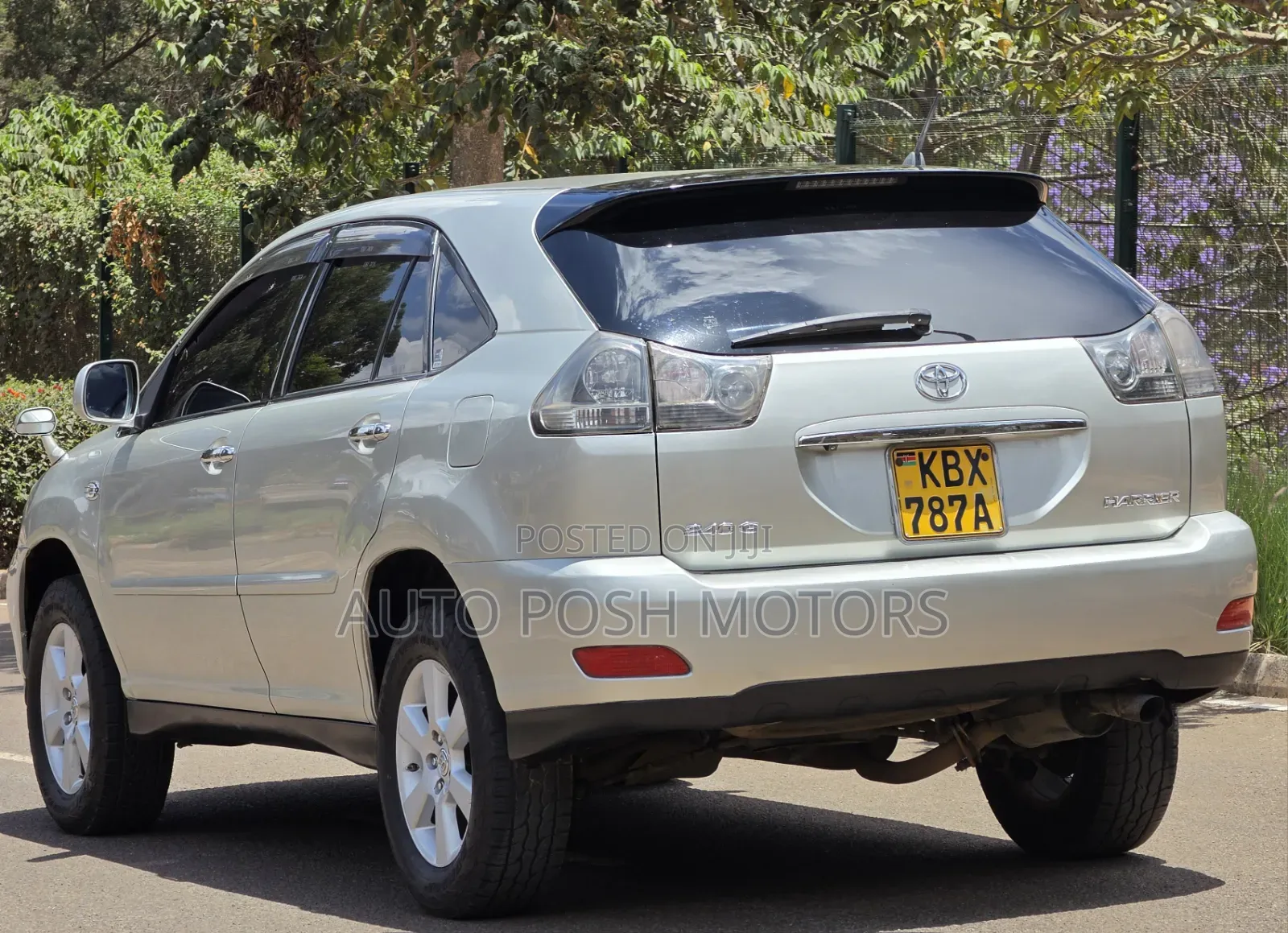 Toyota Harrier 2006 Beige