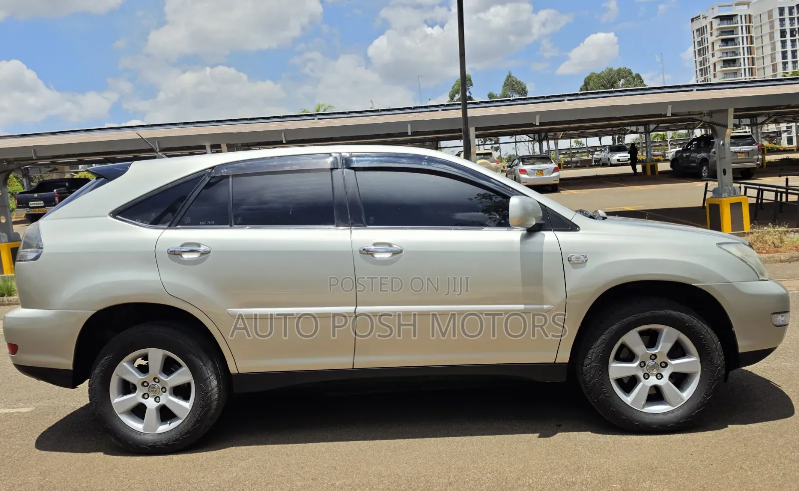 Toyota Harrier 2006 Beige