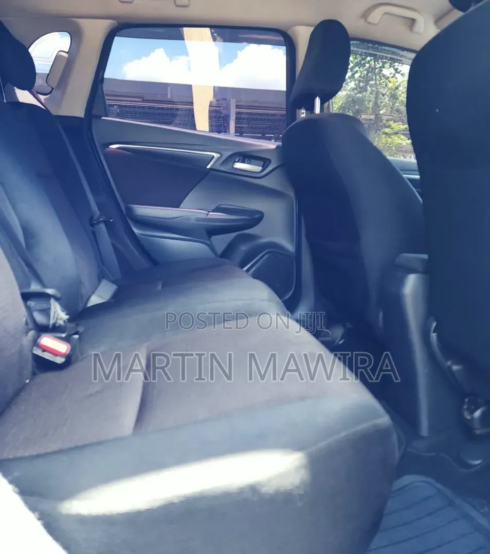 Honda Fit 2013 Silver