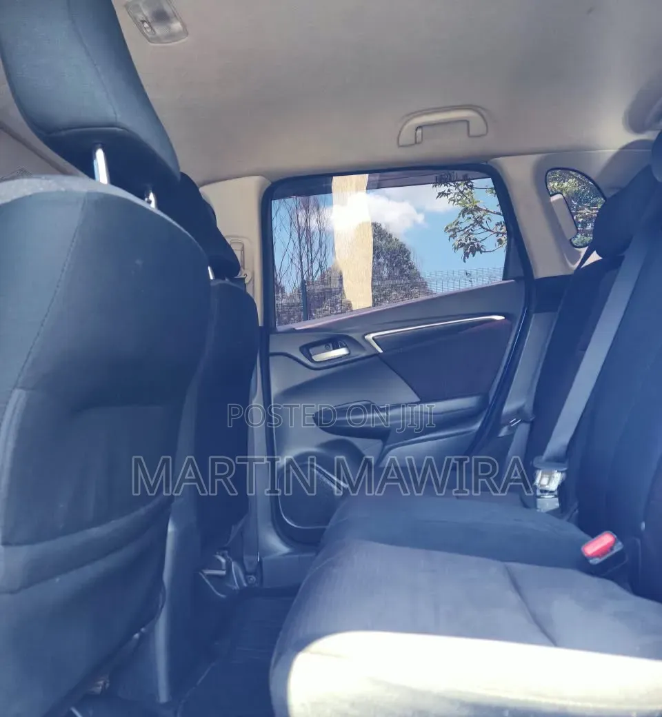 Honda Fit 2013 Silver