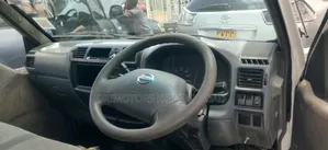 Nissan Vanette 2006 White