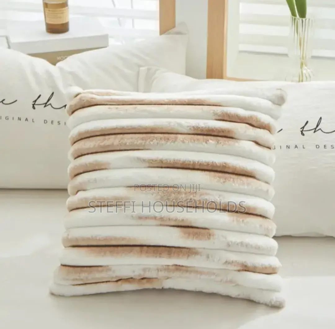 Faux Fur Throw Pillows Cases