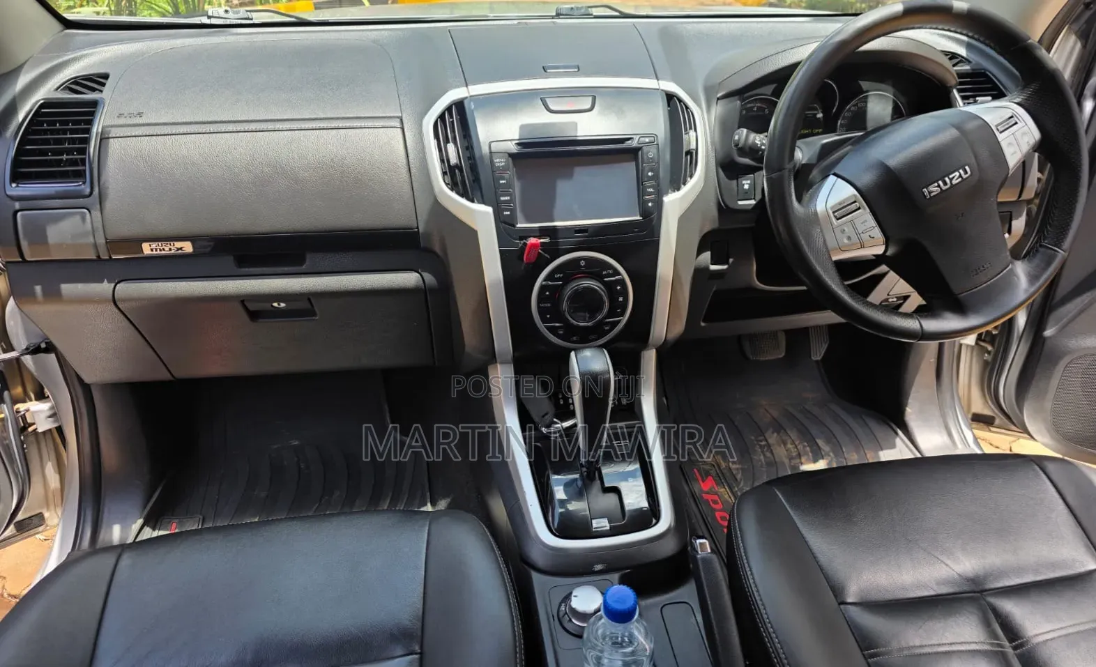Isuzu MU-X 2021 Silver