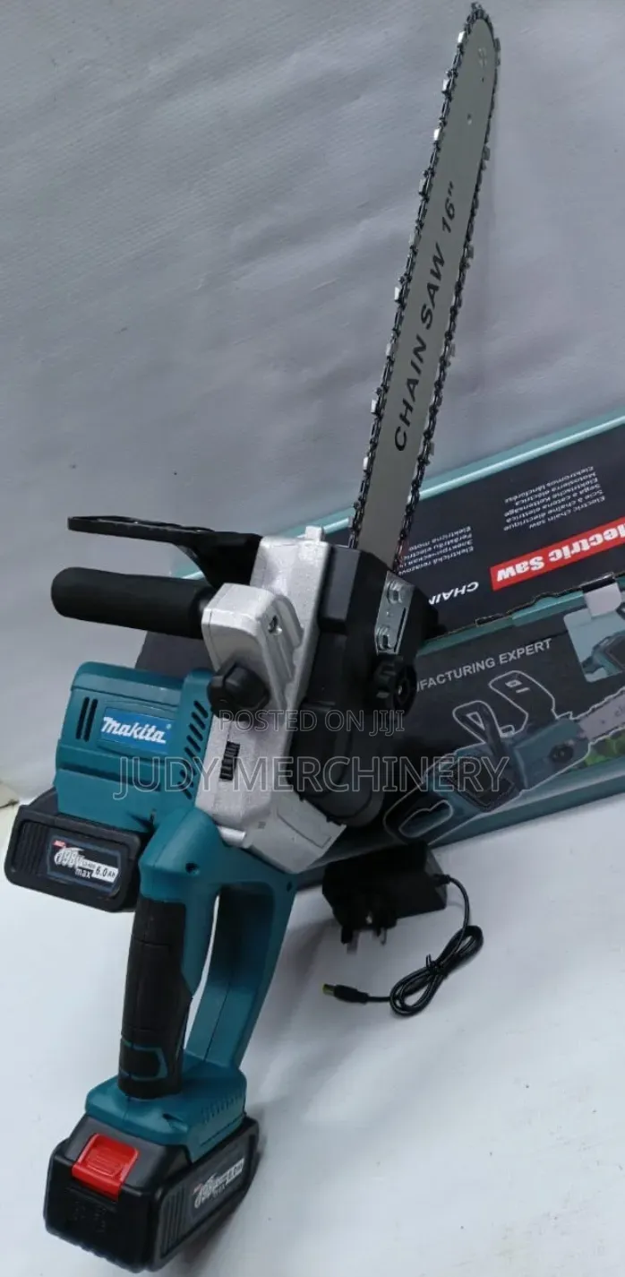 Makita Cordless Chainsaw