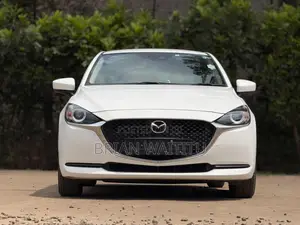 Mazda 2 2020 White