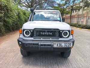 Toyota Land Cruiser 2023