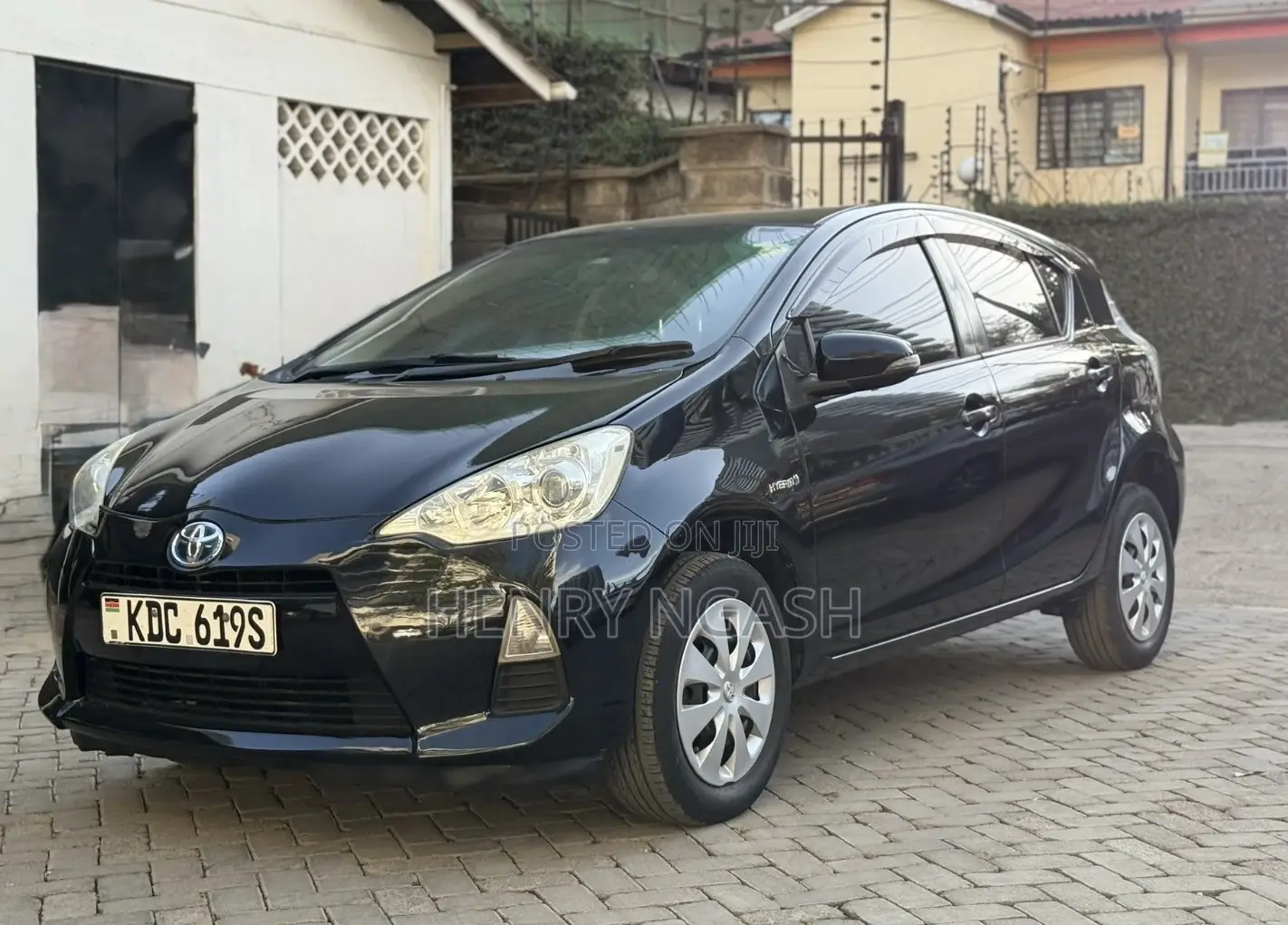 Toyota Aqua 2013 Black