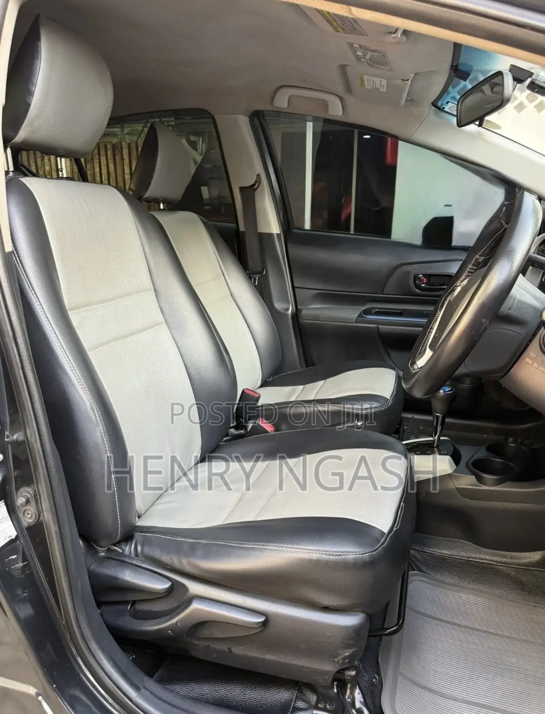 Toyota Aqua 2013 Black