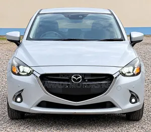 Mazda Demio 2019 Pearl