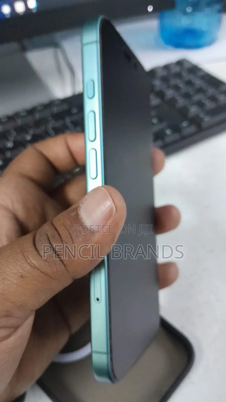 Apple iPhone 16 256 GB Blue