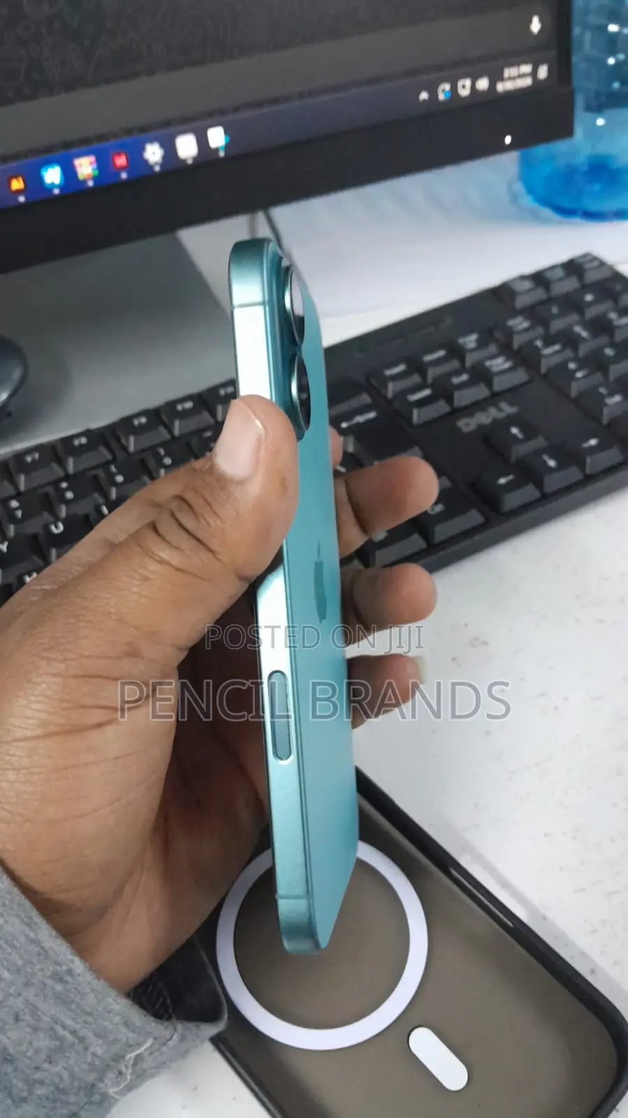 Apple iPhone 16 256 GB Blue