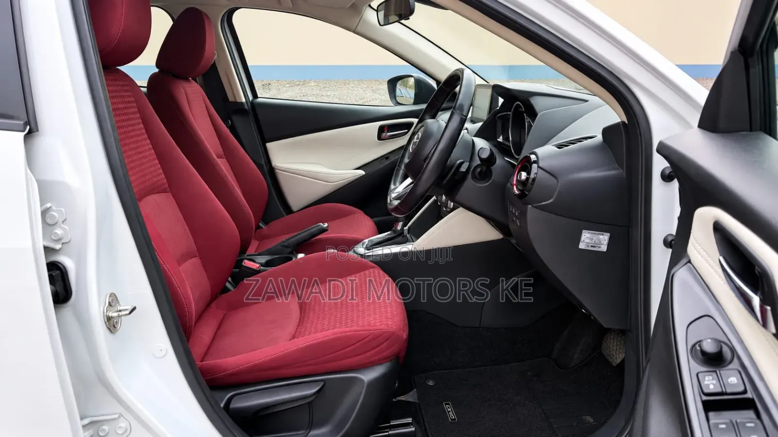 Mazda Demio 2019 Pearl