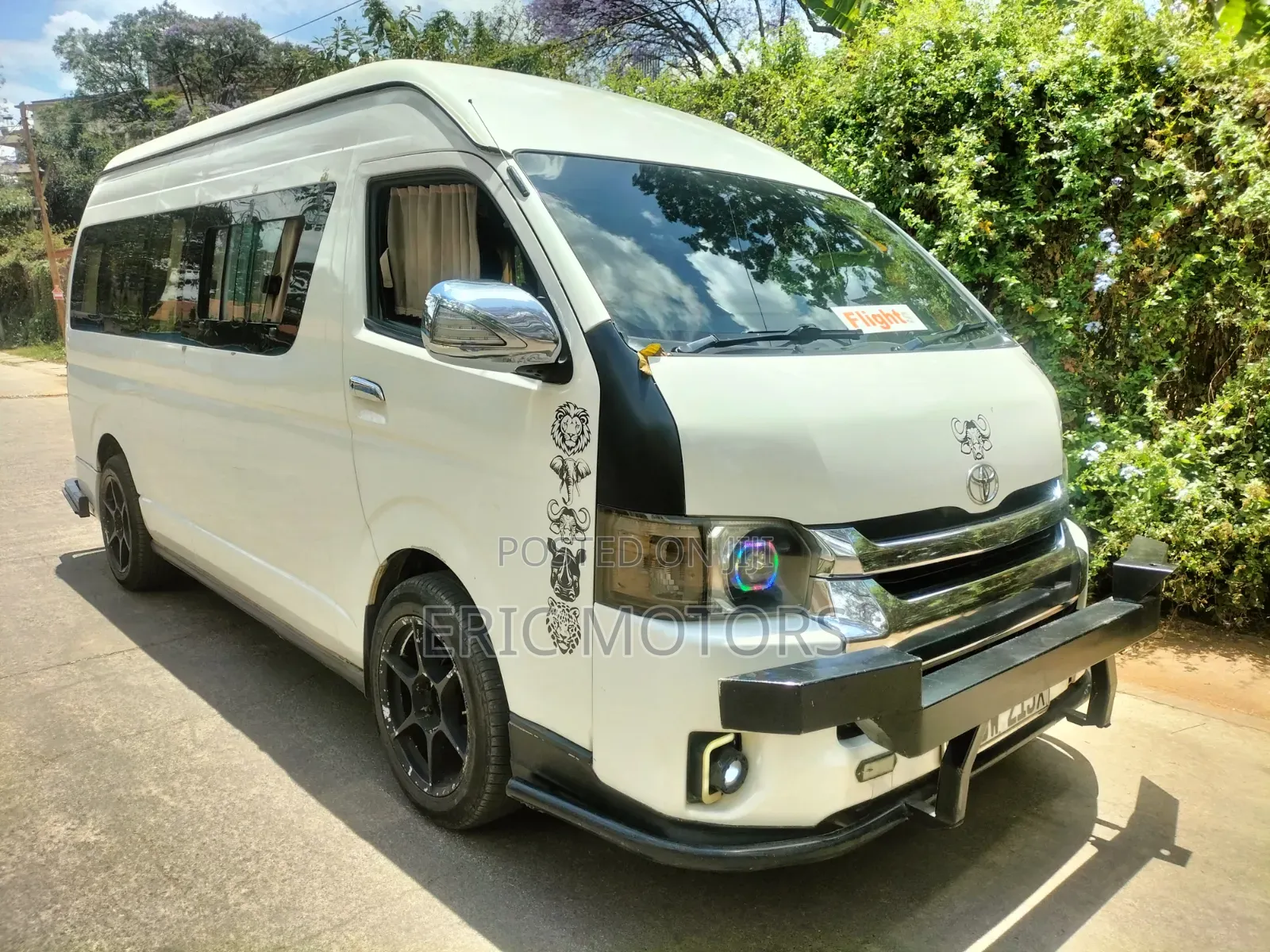 Toyota HiAce 2020 White