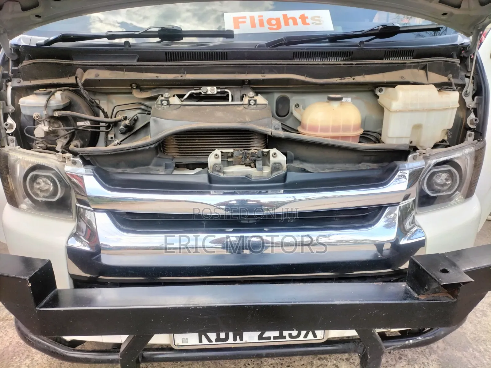Toyota HiAce 2020 White