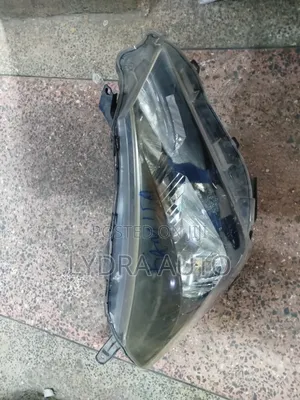 Vitz 269 Headlight Non Zenon
